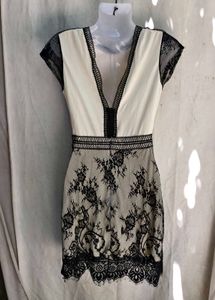 Elegant Black Lace Mini Dress