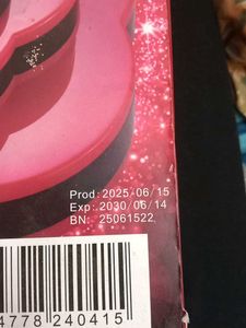 Red Rose Compact Powder