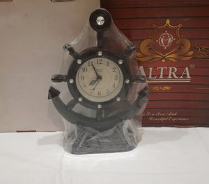 Table Clock ⏰️ - Brown