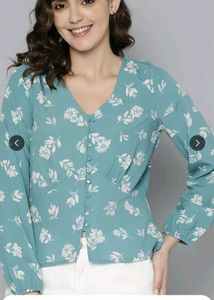 Chic Floral Print V-Neck Top