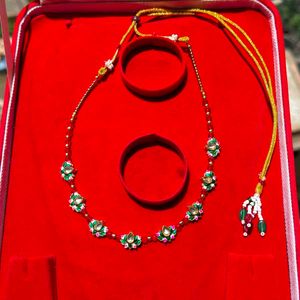Small Lotus Ethnic Necklace Set