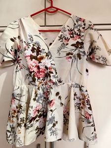 Floral Wrap Peplum Top S size