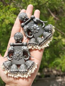 Gorgeous Gajanan earrings 👌👌👌