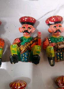 Handcrafted Indian Showpieces