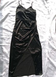 Cocktail Padded Satin Black Dress 🖤