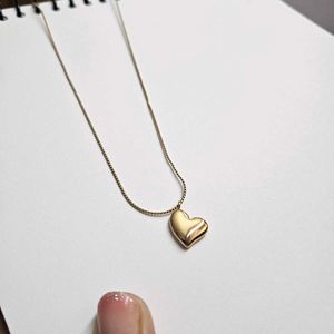 Gold Heart Anti-Tarnish Pendant Necklace