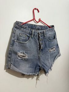 women’s Blue demin shorts