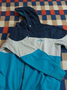 jeans with sweatshirt