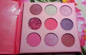 9 Colour Eyeshadow Palette (Cuffs &amp; Lashes)