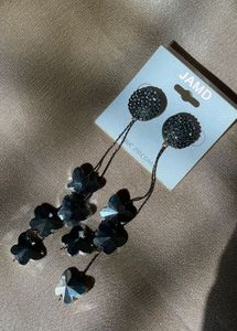 Elegant Black Crystal Flower Dangle Earrings