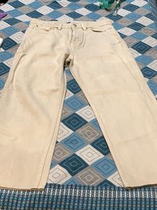 women straight fit jeans