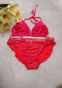 Very Cute N Beautiful Helter Top With Brief