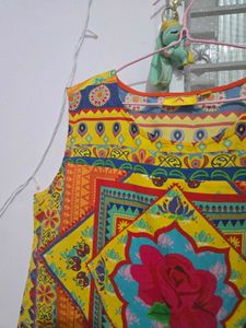 Vibrant Ethnic Print Sleeveless Kurta