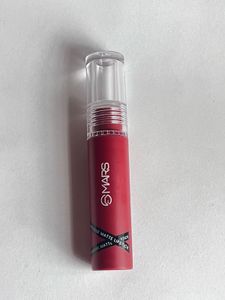 MARS Mousse lipstick -01 LEADING LADY