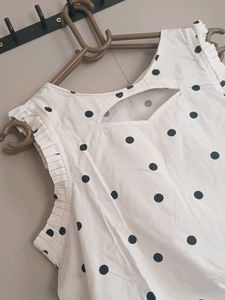 Polka Dot High-Low Sleeveless Top