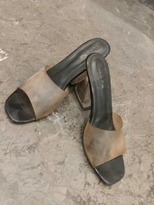 Stylish Women's Flats &amp; Sandals