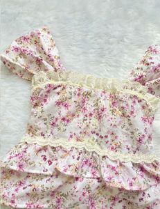 Floral Ruffle summer top 🌸