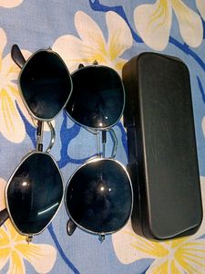 Stylish Sunglasses with Case
