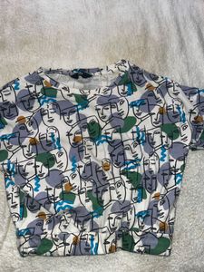 Unique Face Print Cropped Top