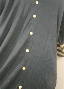 Elegant Grey Kurta with Golden Accents (free gift)