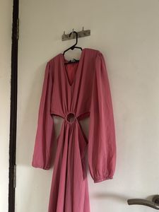 Chic Pink Cut-Out Maxi Dress