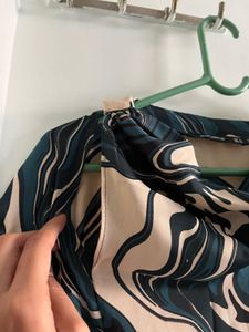 Stylish Marble Print Long Sleeve Top