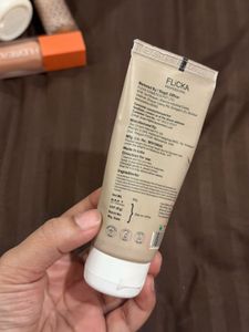 Flicka Professional Silk Touch Moisturizer &amp; Prime