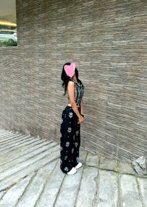Stylish Sleeveless Blazer Top
