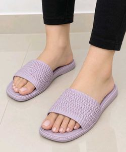 Lavender Woven Slides