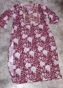 Maroon Floral Embroidered Kurta