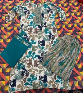 Floral Print Kurta Set with Dupatta