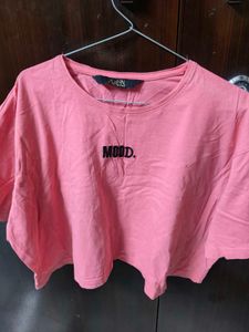 Cute Crop Pink "MOOD." Graphic T-Shirt