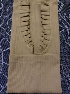 Ribbed Knit Ruffle-Trim V-Neck Top - Neutral Beige