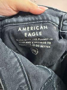 American Eagle Distressed Jeans
