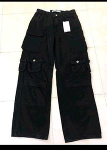 Bershka Muktipocket Cargo Jeans