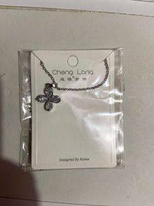 Elegant Clover Necklace ( Korean )