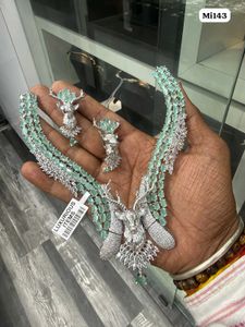 Stunning Deer Head Jewelry Set PREMIUM QUALITY