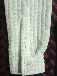 Aesthetic Ivorish White Puffed Full Sleeve Shirt