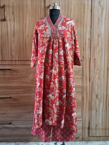 Red Floral Print Kurta Set