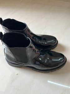 Glossy Black Chelsea Boots