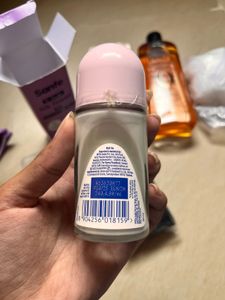 COMBO - Bodywash Face Razor Sanfe Nivea Roll On