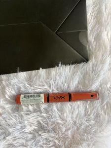 NYX Matte Lipstick - Bold Orange
