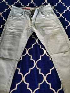 Light Wash Denim Jeans