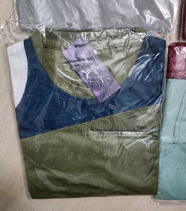 T shirt 110 per peice
