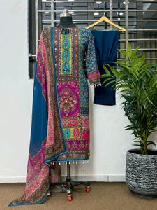REAL MIRROR & DIAMOND HANDWORK KURTI SET