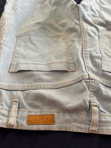 Light Wash Denim Jeans