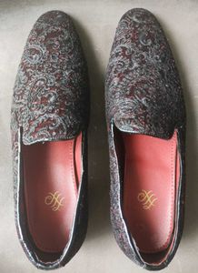 Embroidered Loafers