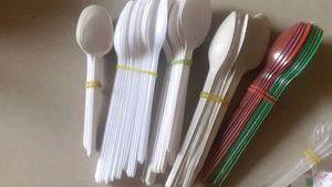 60+ Plastic Spoons