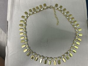 Chic Gold Chain Necklace with Pearls &amp; Crystals