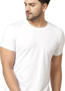 Men Solid Round Neck T shirt Pack Of 1